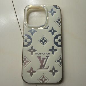 Cute silver and white IPhone 14 Pro case